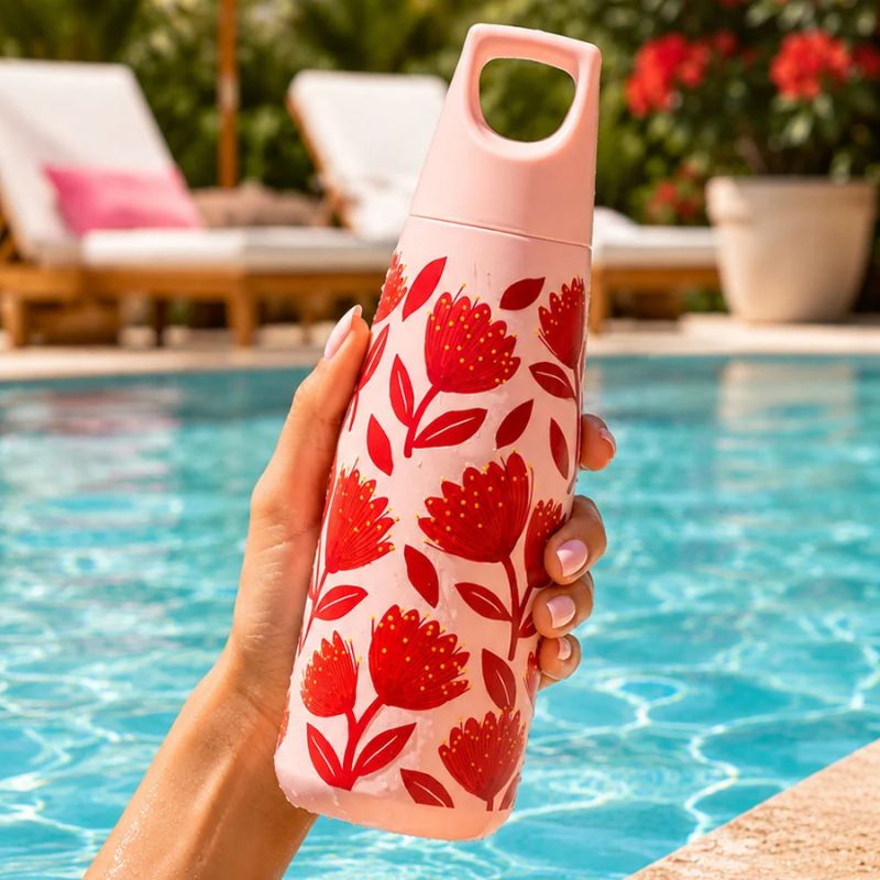 100%NZ Pohutukawa Glade Drink Bottle on a white background.