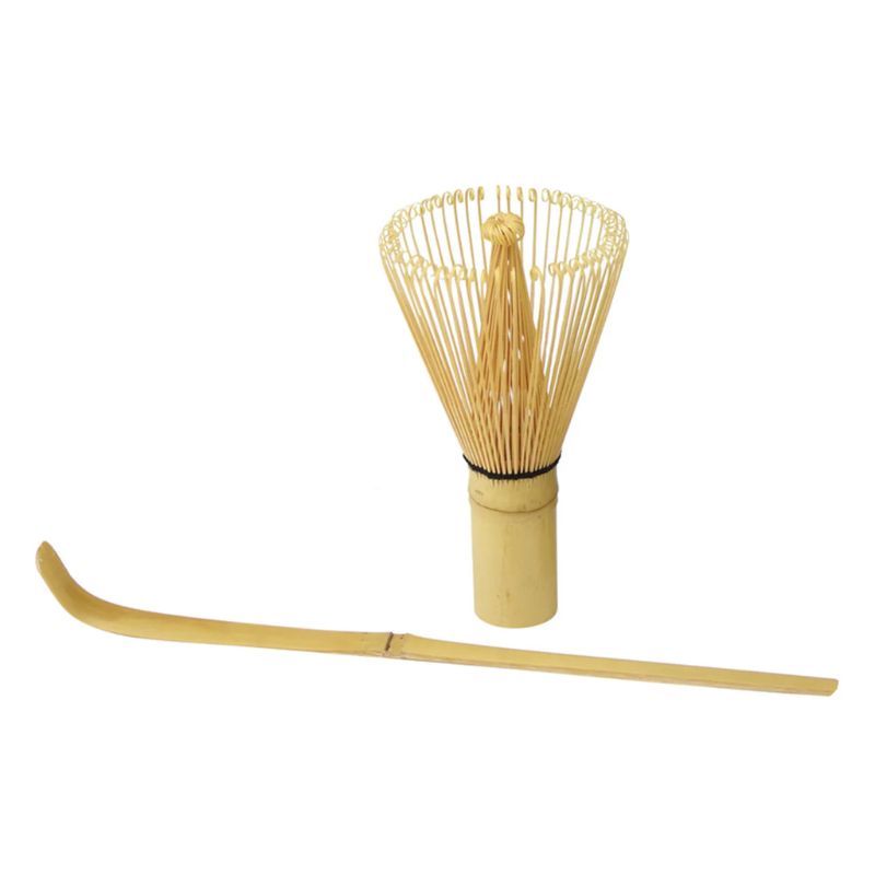 Avanti Matcha Whisk and Scoop Set on a white background