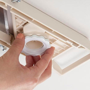 Adjustable dial shown on the back of the Benriner Classic Super Mandoline.