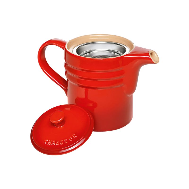 Red Chasseur Oil Dripping Jug with Metal Strainer - NZ