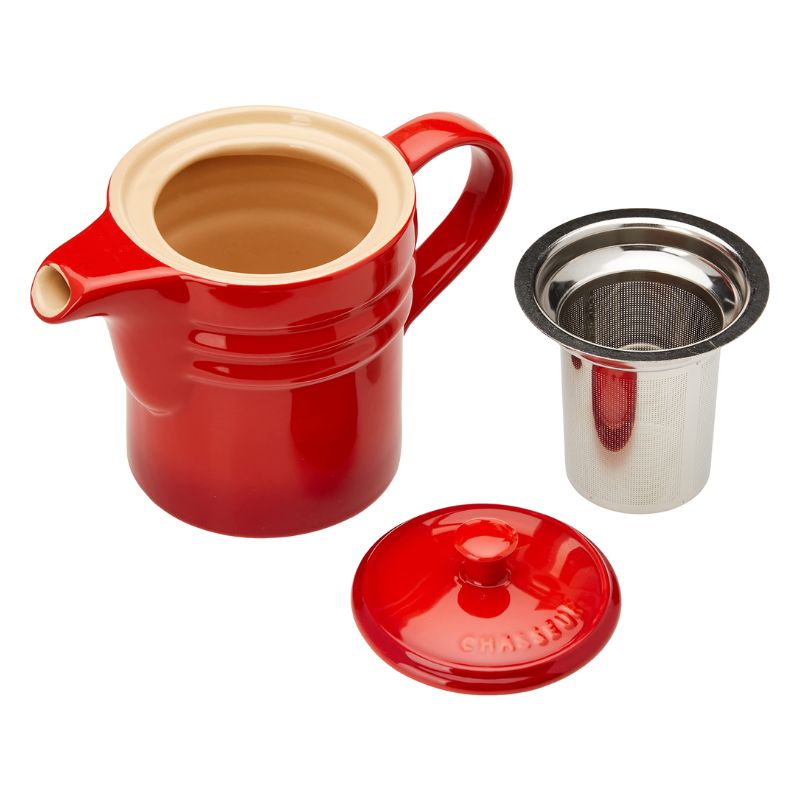 Red Chasseur Oil Dripping Jug with Metal Strainer - NZ