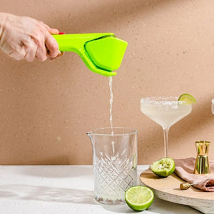 Juicing limes using the Dreamfarm Lime Fluicer | NZ
