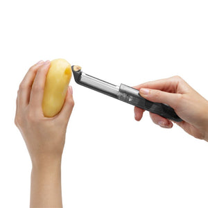 Dreamfarm Sharple vegetable peeler removing the eye from a potato | NZ