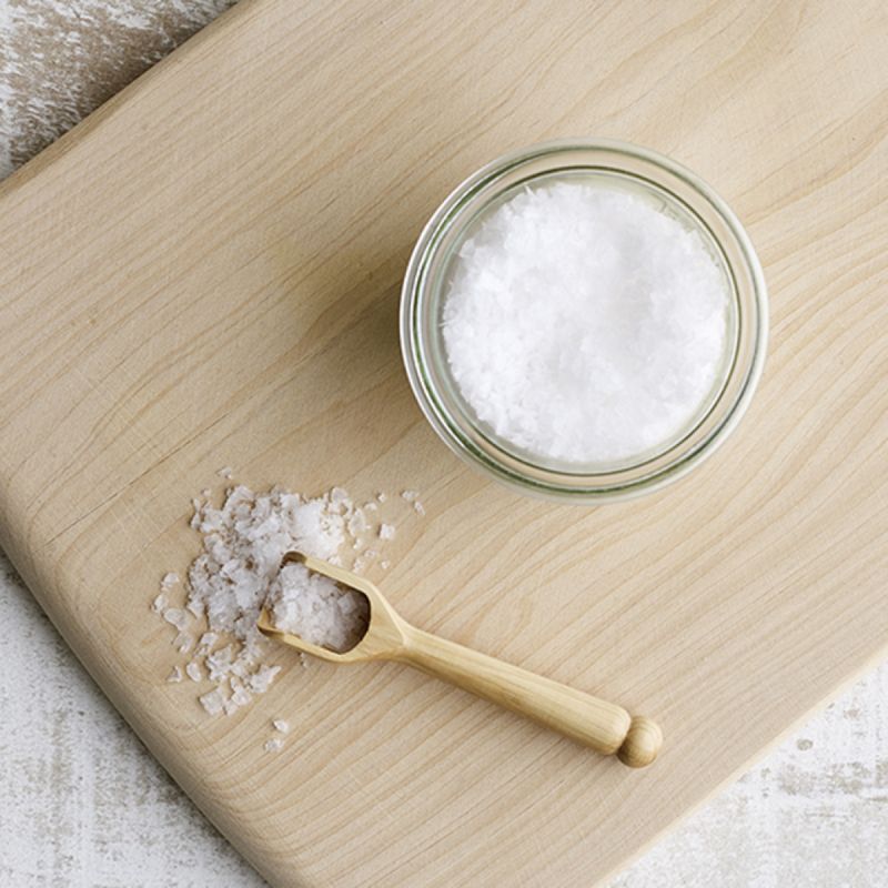 French Boxwood Flaky Salt / Spice Scoop shown with flaky salt on a wooden board| NZ