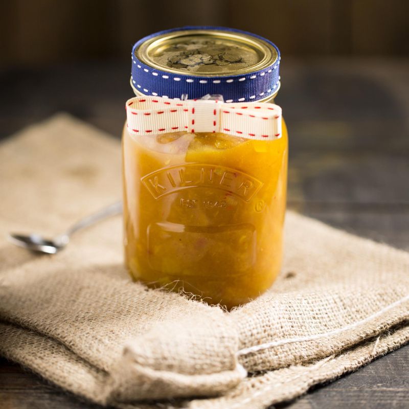 A 500 mL jar of chow chow shown in a Kilner Genuine Preserve Jar with regular mouth opening - NZ