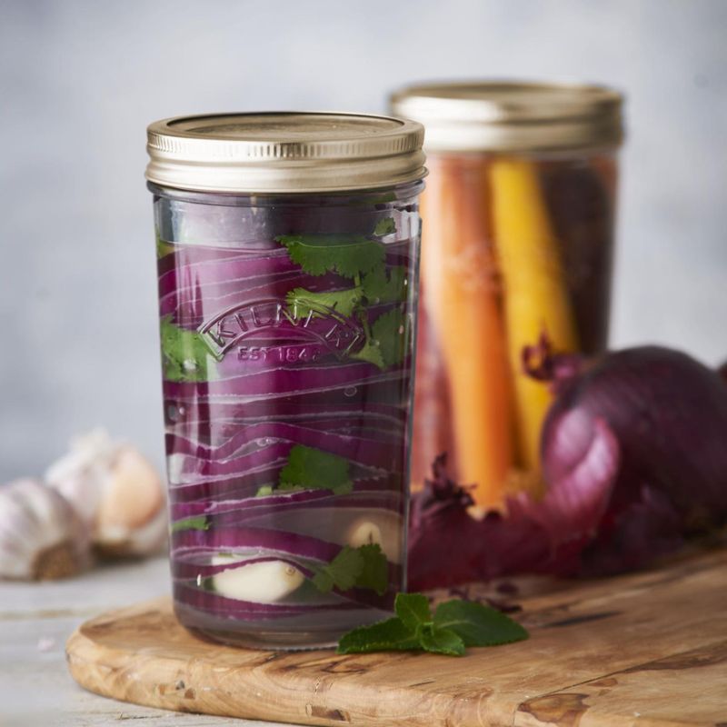 Pickled onion and garlic in Kilner 500mL Wide Mouth Preserve Jars