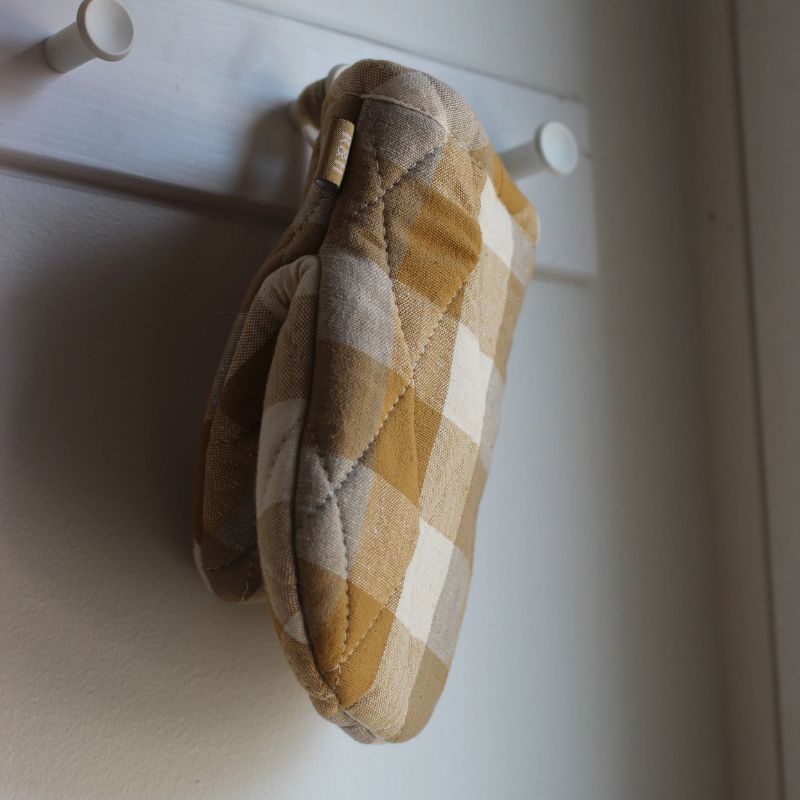Raine & Humble Short Oven Glove in Yellow Sunset with yellow and grey check pattern – NZ