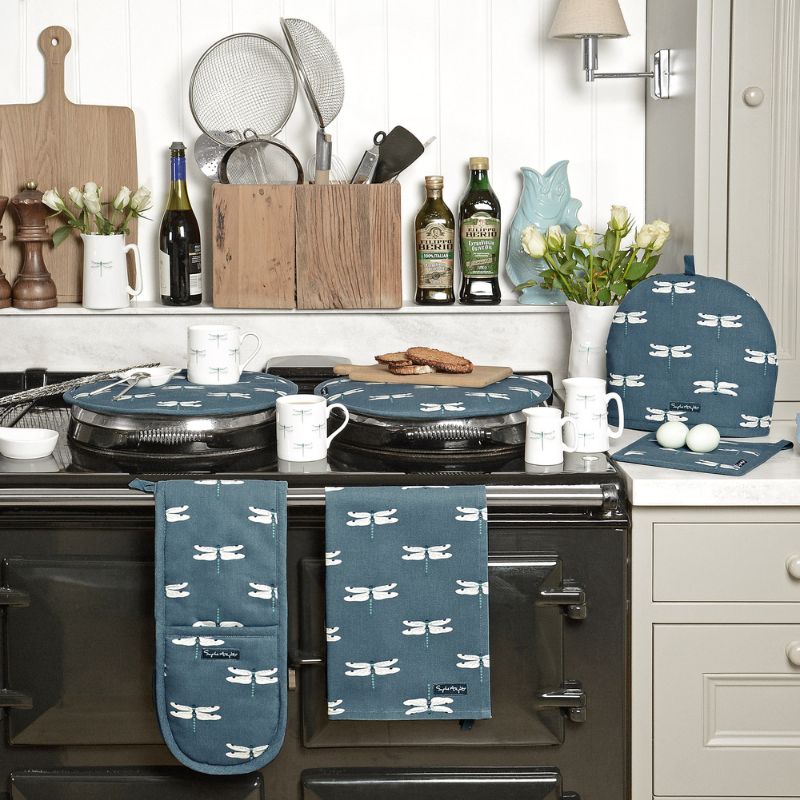 Sophie Allport Dragonfly pot grab / holder – cotton square with midnight blue background and printed dragonfly design – NZ