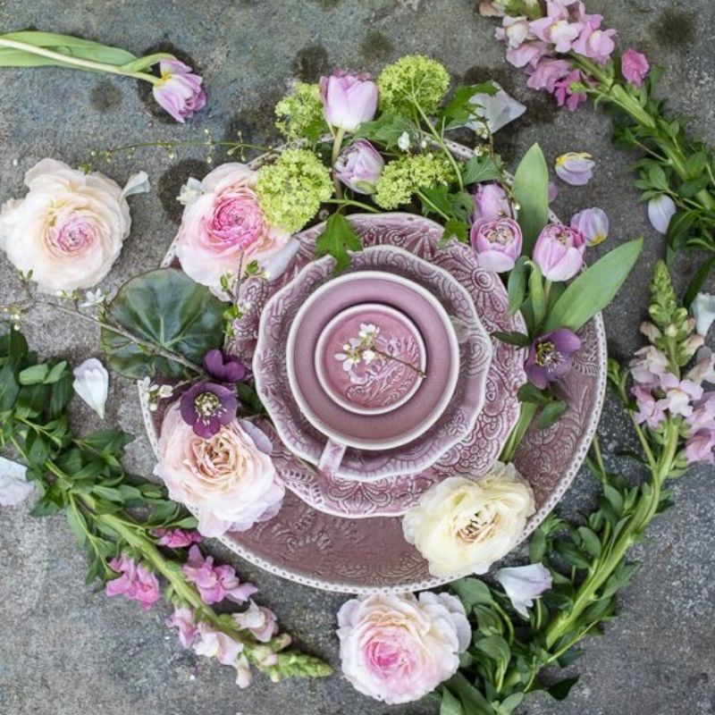 Sthal Arabesque 23 cm ceramic plate in Lavender with ornate embossed pattern and reactive glaze.