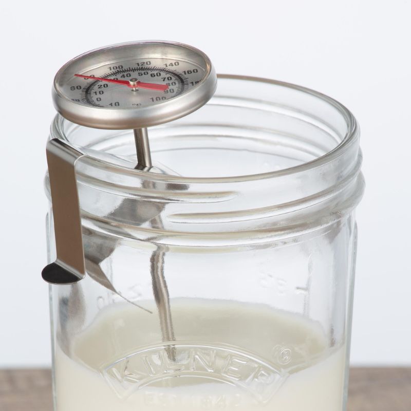 Stainless steel thermometer included in the Kilner yoghurt making starter kit
