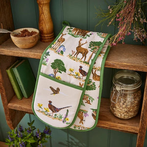 Ulster Weavers Thistlewood Double Oven Glove on a wooden shelf.