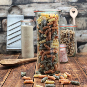 Dried pasta in a 1550 mL Weck Mold Jar.