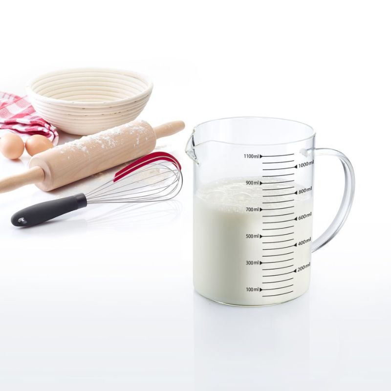 Westmark 1.1 L Glass Measuring Jug with metric scale and pouring spout